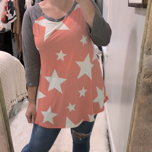 2X peach star print raglan top - Picture 1 of 4